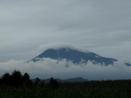 蝦夷の富士山と言われているらしいが……